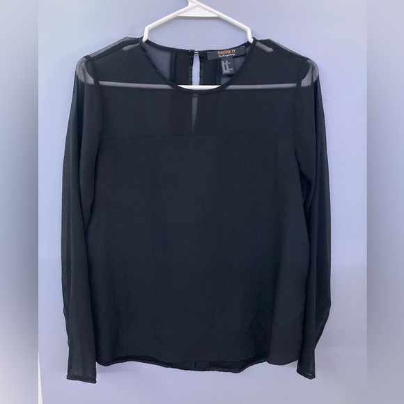 Forever 21 Contemporary Black Long Sleeved Top - Picture 1 of 6